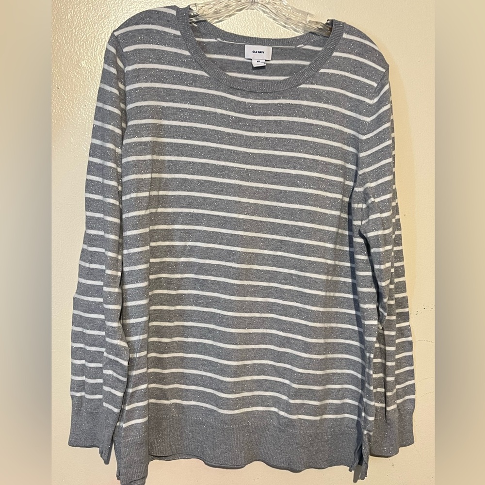 Old Navy sweater